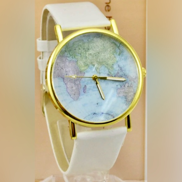 Retro Wanderlust World Map Watch with White Band - Picture 4 of 4
